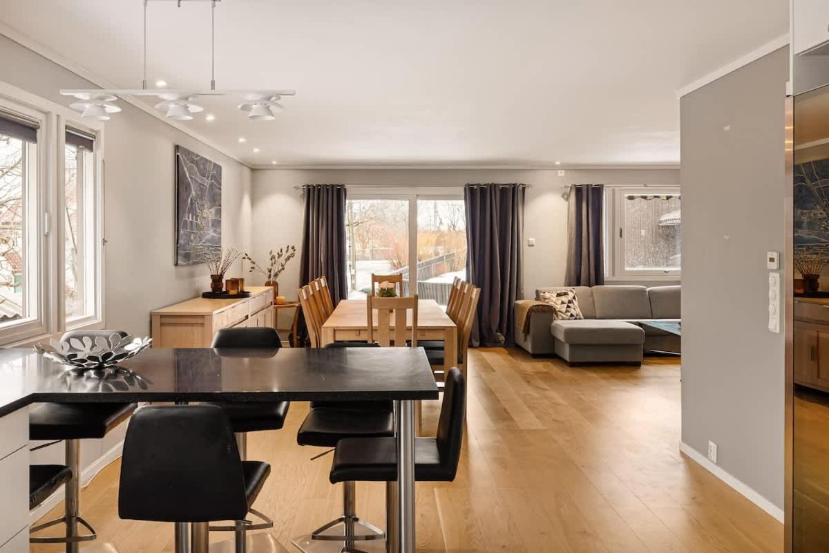 Vakantiehuis 141sqm For Family I Free Parking I Bathtub